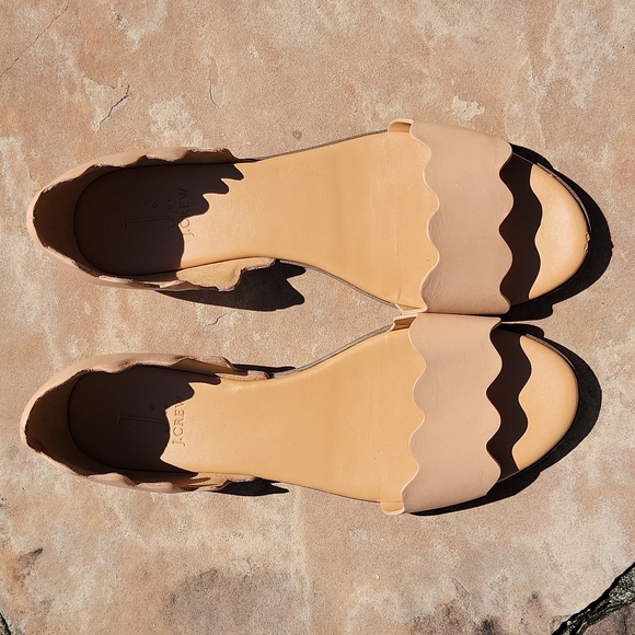 J by J Crew tan flats sz 8 womens